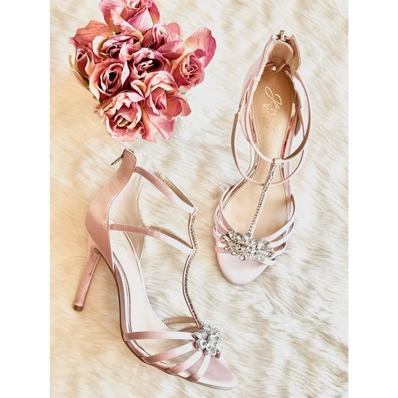 Badgley Mischka Hazel Heels - Picture 2 of 14